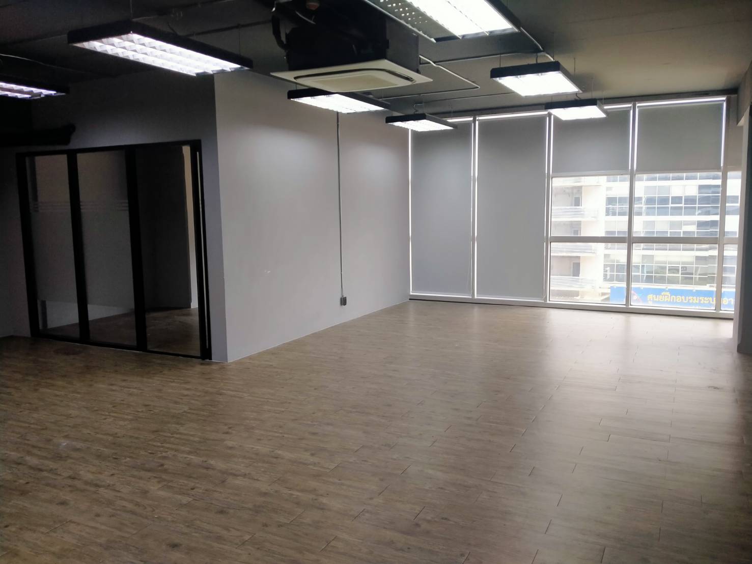 สำนักงานให้เช่าราคาถูกขนาด 12 - 500 ตร.ม. อ.ปากเกร